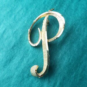 2/15$ Vintage gold tone letter P signed Mamselle brooch